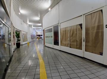 Comercial · 70m² · Loja em galeria na Rua Barão de Itapetininga, N. 255 - Loja 26 • 70 m²