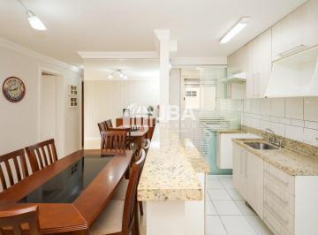07 · Apartamento à venda - em Pinheirinho