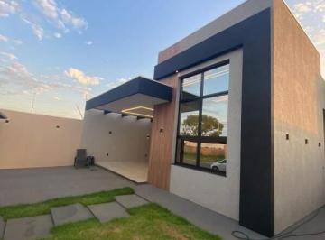 Casa · 138m² · 3 Quartos · 2 Vagas · Casa - Santa Helena - Três Lagoas / MS