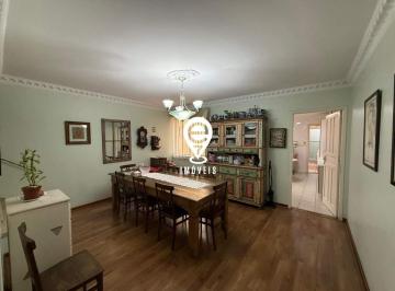 Casa · 150m² · 3 Quartos · 2 Vagas · Sobrado à Venda com 3 Quartos, 3 Banheiros, 2 Vagas, Edícula Mirandópolis/SP 