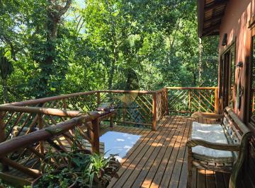 Casa · 200m² · 4 Quartos · 2 Vagas · Casa de Condominio em Curral  -  Ilhabela