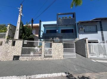 f11efc1677ec.jpg · Casa em condomínio à venda na Vargem do Bom Jesus