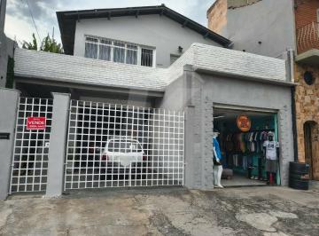 Casa · 284m² · 4 Quartos · 4 Vagas · Casa assobradada, 4 dormitórios sendo 3 suítes e 4 vagas.