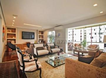 Apartamento · 210m² · 4 Quartos · 4 Vagas · Apartamento - Moema - 4 Dormitórios - 210m².