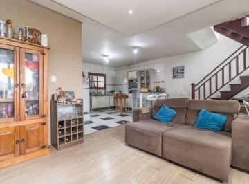 Casa · 329m² · 6 Quartos · 2 Vagas · Casa de 6 dormitórios à venda Bairro Vila Nova - Porto Alegre