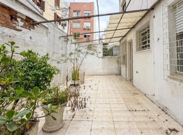 Apartamento · 77m² · 2 Quartos · Apartamento com 2 quartos e 77m² à venda em Bom Fim, Porto Alegre. Rua Tomaz Flo
