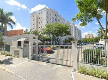 Apartamento · 63m² · 3 Quartos · 1 Vaga · Apartamento semi mobiliado 3 dormitórios 1 vaga de garagem na Rua Sadi Castro.