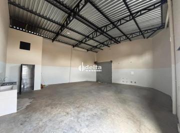 Comercial · 120m² · Galpão comercial disponível para locação no bairro São Jorge em Uberlândia - MG.