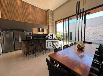 be2fc2d3f99e964c4ad6585a1eb6e7fee81b9f06 · Casa à venda com 3 suítes - Condomínio Arts - Uberlândia/MG .