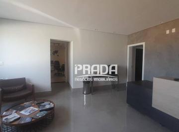 ab326b43ebf6a105cec2900cdb0e11e3fb9d8351 · Casa para alugar, 200 m² por R$ 10.001,00/mês - General Osório - Uberlândia/MG