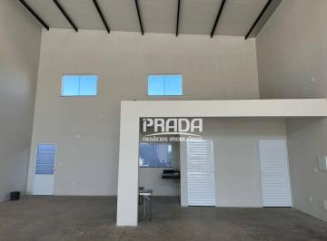 45ddb938955ea7794a8983eb4ddc9e1b74566e99 · Barracão para alugar, 210 m² por R$ 7.001,00/mês - Jardim das Palmeiras - Uberlândia/MG