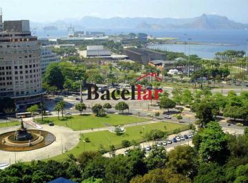 Comercial · 629m² · Sala :  / Comercial / Centro