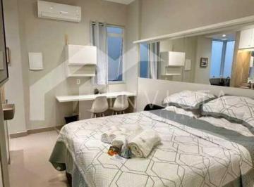 Apartamento · 22m² · 1 Quarto · Studio totalmente reformado por arquiteto renomado em localização privilegiada!