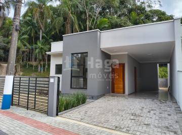 Casa · 81m² · 2 Quartos · 1 Vaga · Casa à venda no Bairro Lageado Baixo em Guabiruba/SC