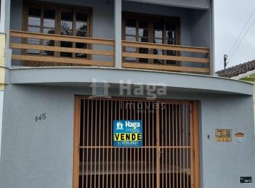 Casa · 133m² · 4 Quartos · 2 Vagas · Casa à venda no bairro Santa Terezinha em Brusque/SC