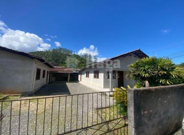 Casa · 120m² · 3 Quartos · 1 Vaga · Casa à venda no Bairro Vígolo em Nova Trento/SC
