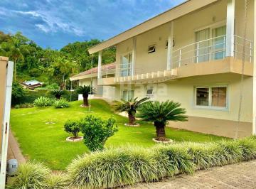 Casa · 430m² · 4 Quartos · 4 Vagas · Casa alto padrão a venda no bairro Jardim Maluche em Brusque/SC