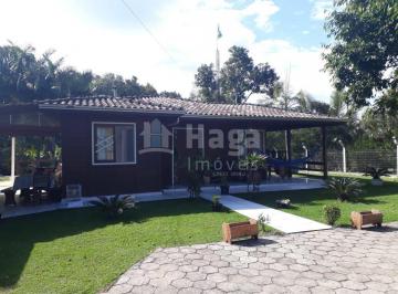 Rural · 1000m² · 3 Quartos · 2 Vagas · Sítio à venda em Itapema/SC