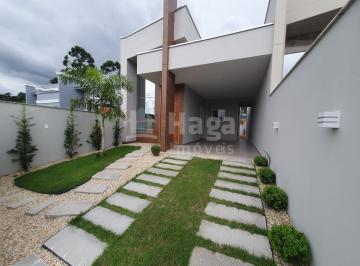 Casa · 108m² · 3 Quartos · 2 Vagas · Casa a venda no bairro Centro em Guabiruba/SC