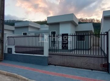 Casa · 77m² · 3 Quartos · 2 Vagas · Casa à venda no Bairro Trinta Reis em Nova Trento/SC