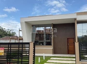 Casa · 90m² · 2 Quartos · 2 Vagas · Casa no centro de Guabiruba/SC