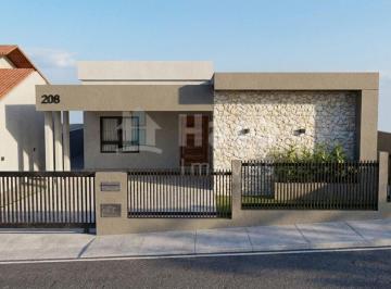 Casa · 126m² · 3 Quartos · 2 Vagas · Casa à venda no Centro em Guabiruba/SC