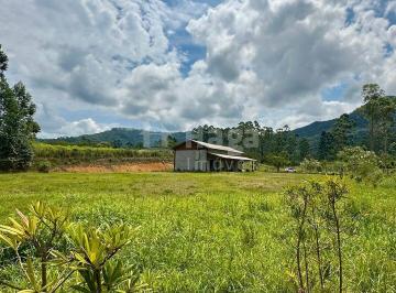 Rural · 4700m² · 2 Quartos · Chácara à venda no bairro Sertão do Valongo em Porto Belo/SC