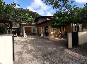 Casa · 1750m² · 3 Quartos · 3 Vagas · Casa à venda no bairro Guabiruba Sul em Guabiruba/SC