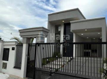 Casa · 104m² · 3 Quartos · 1 Vaga · Casa no Bairro São João em Brusque/SC