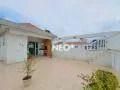 d01d7ede922e81177a149d627faaee6fad8ab48f · Casa Sobreposta, 5 quartos em Santos/Aparecida, localização privilegiada e lazer privativo