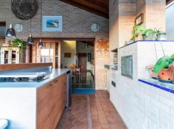 IMG_20260922_180109_000.jpeg · Excelente casa para venda em Jardim Santa Helena com 3 quartos, sendo 3 suítes, 351m² - giseleboassa
