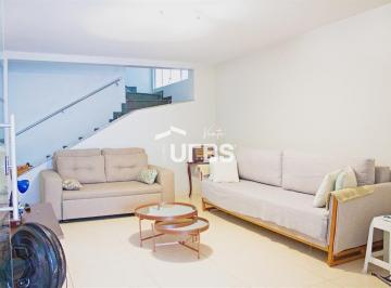 Casa · 162m² · 4 Quartos · 2 Vagas · Sobrado Av T-1