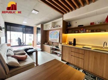 Apartamento · 33m² · 1 Quarto · STUDIO SEMIMOBILIADO NA AV. VENÂNCIO AIRES PRÓXIMO AO HPS, UFRGS, HOSP. CLINICAS