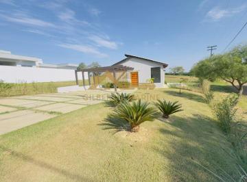 Casa de 3 quartos, Porangaba · Casa a venda com piscina Ninho Verde I Porangaba