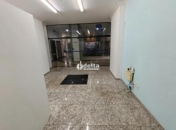 Comercial · 40m² · 1 Vaga · Loja disponível para locação no bairro Centro em Uberlândia - MG.