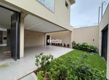 Casa · 165m² · 3 Quartos · 2 Vagas · Casa residencial com 3 quartos sendo 1 suíte disponível para venda no bairro Grand Ville em Uberlând