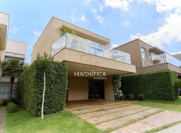 Casa · 228m² · 3 Quartos · 4 Vagas · Magnifica casa em condominio no Campo Comprido