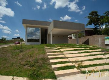 Casa · 223m² · 2 Quartos · 2 Vagas · 4 qts, 223m , Cond Quatro Estações Jardim Botânico 61-99463-5151