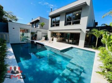 Casa · 400m² · 5 Quartos · 5 Vagas · Casa em Centro, Bertioga/SP de 400m² 5 quartos à venda por R$ 7.500.000,00