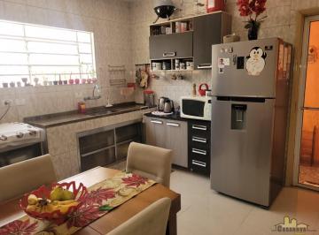 Casa · 136m² · 2 Quartos · 2 Vagas · Casa em Jardim Siesta, Jacareí/SP de 0m² 2 quartos à venda por R$ 424.000,00