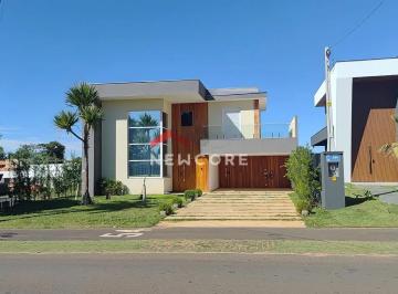 Casa · 260m² · 3 Quartos · 4 Vagas · Casa de condomínio em Pardinho - Ninho Verde II - Pardinho/SP
