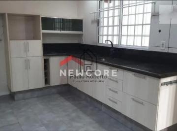 Casa en Venda de 3 quartos Jardim Amália · Casa em Rua Benedito Iunes - Jardim Amália - Caçapava/SP