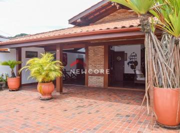 Casa · 226m² · 5 Quartos · 4 Vagas · Casa em Rua Rio Claro - Perequê Açu - Ubatuba/SP