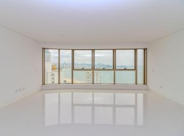 Apartamento · 265m² · 4 Quartos · 3 Vagas · Apartamento à venda no Centro em Balneário Camboriú.