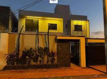 Casa · 230m² · 3 Quartos · 4 Vagas · Sobrado de Alto Padrão no Setor Cidade Verde - Goiânia/GO