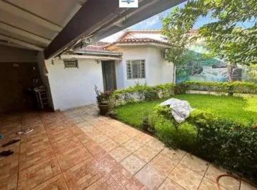 Casa · 180m² · 4 Quartos · 3 Vagas · Casa à venda no bairro Jardim Europa - Goiânia/GO