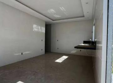 Casa · 120m² · 3 Quartos · 2 Vagas · Casa 3 Quartos para Venda no Residencial Village Garavelo - Aparecida de Goiânia