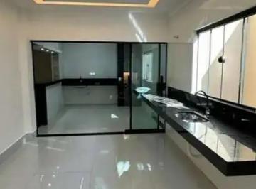 Casa · 150m² · 3 Quartos · 5 Vagas · Casa à venda no Setor Ana Rosa - Trindade/GO