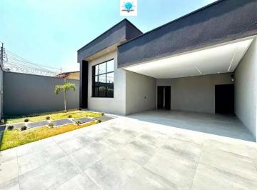 Casa · 241m² · 3 Quartos · 4 Vagas · Casa de alto padrão 3 suítes no Jardim América - Goiânia/GO