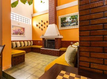c735a2a8-64d5-4ea9-9e0b-002feff0cdce.jpeg · Sobrado para venda em Chácara Inglesa com 5 quartos, sendo 2 suítes, 488m²